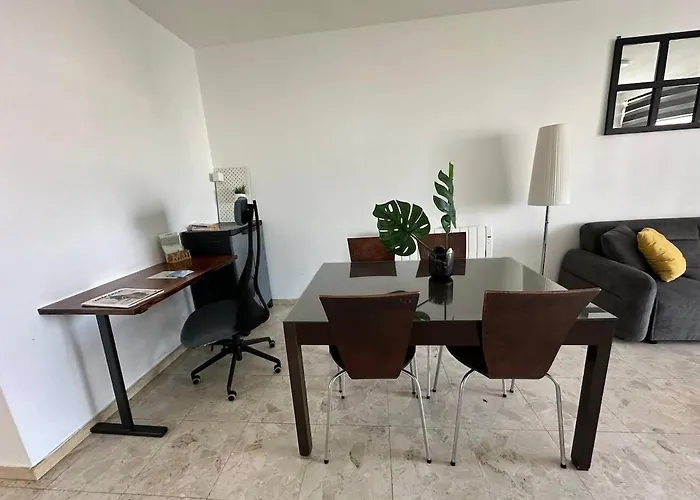 Διαμέρισμα 52 - Two Bedroom With Shared Pool