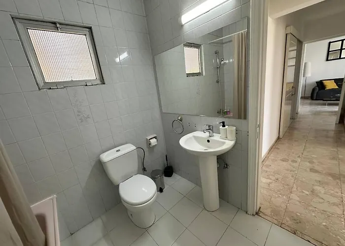 52 - Two Bedroom With Shared Pool Λευκωσία