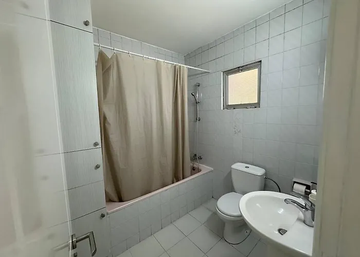 52 - Two Bedroom With Shared Pool * Нікосія